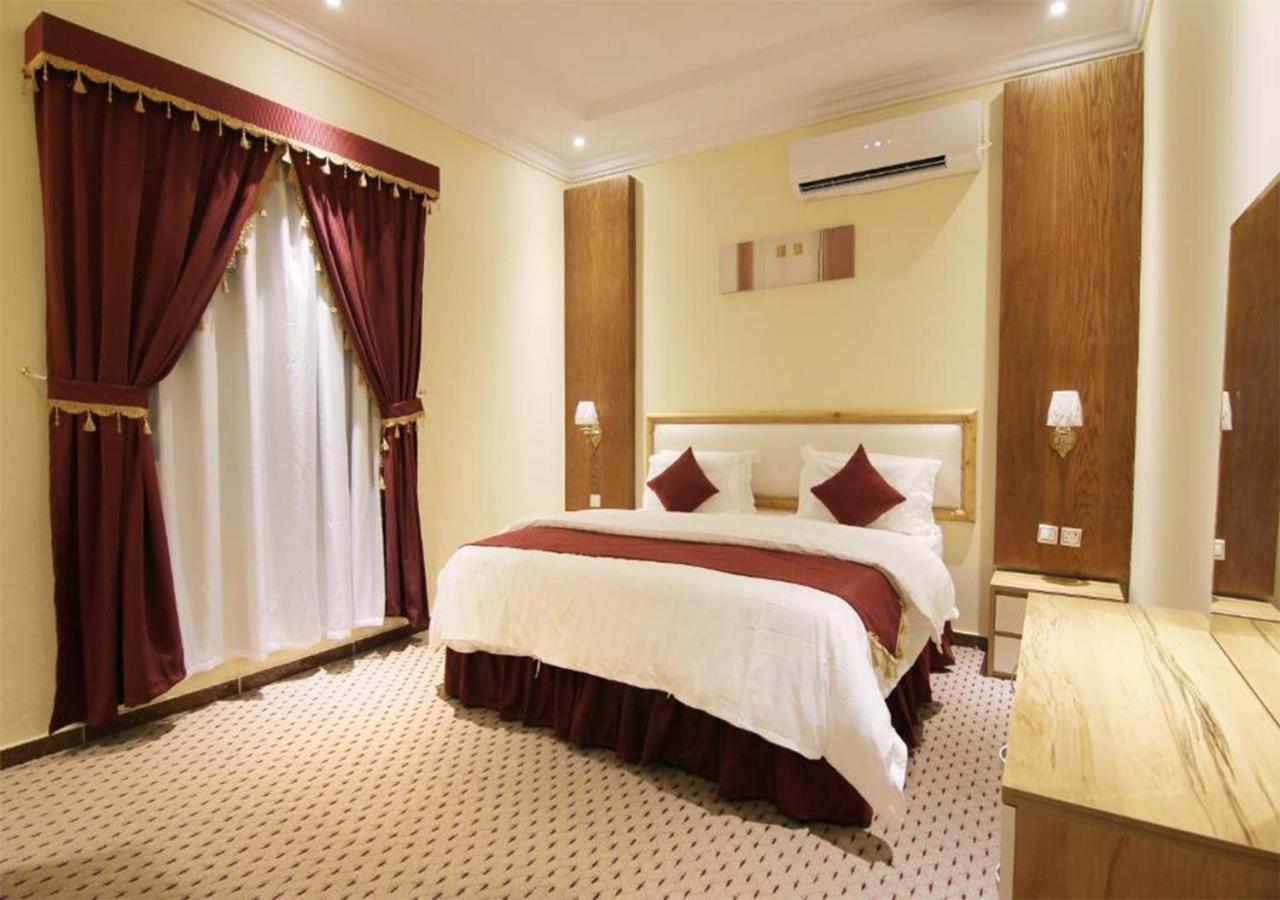 هذا منزلى الحمراء Riyadh Bagian luar foto