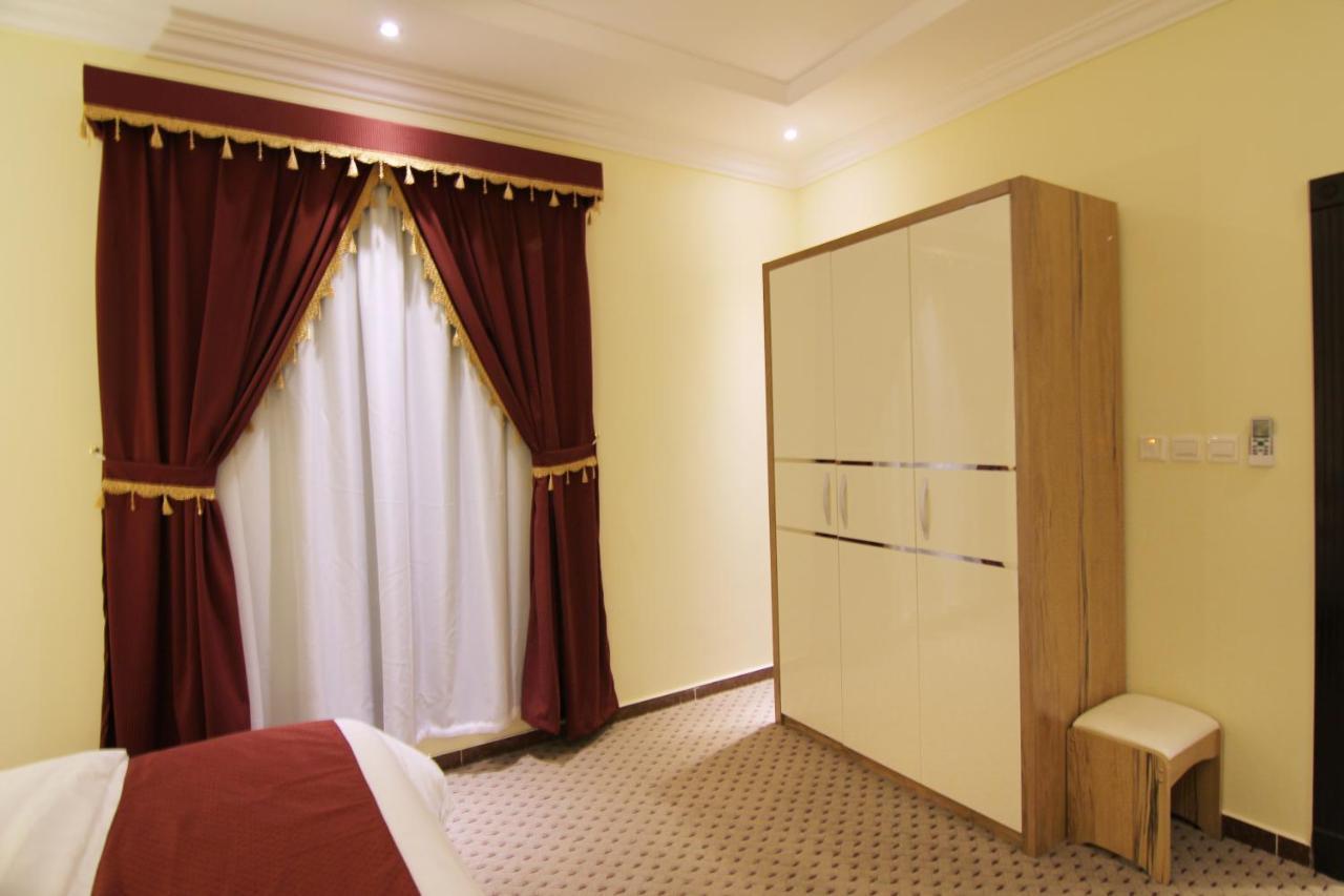 هذا منزلى الحمراء Riyadh Bagian luar foto